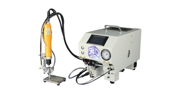 自動(dòng)螺絲供料器是什么？有什么優(yōu)勢(shì)？-堅(jiān)豐股份