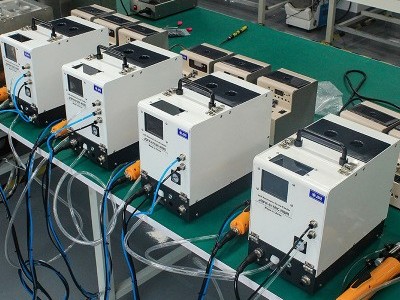 手持式螺絲機(jī)相關(guān)介紹！-堅(jiān)豐股份